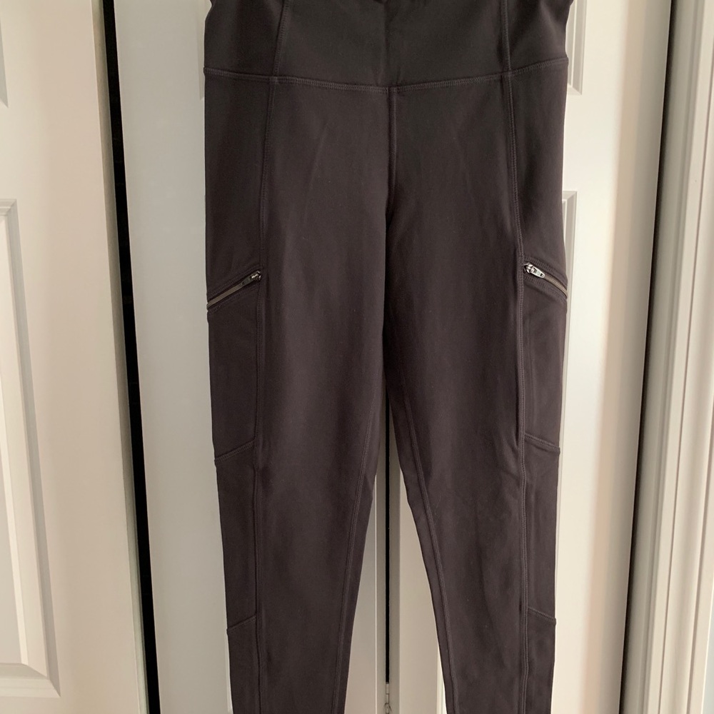 Athleta dark gray leggings size small.